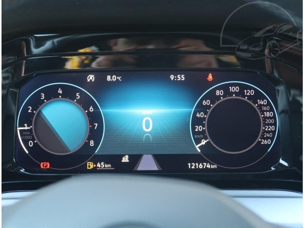 2020 Volkswagen Golf - 11