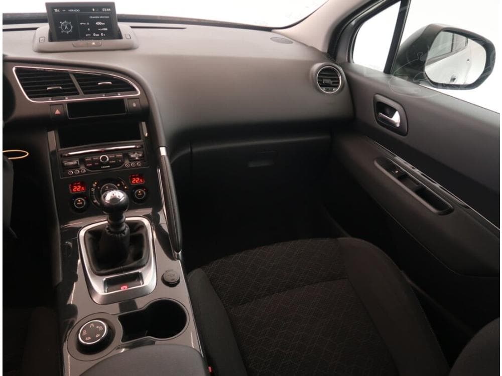 2015 Peugeot 3008 - 8