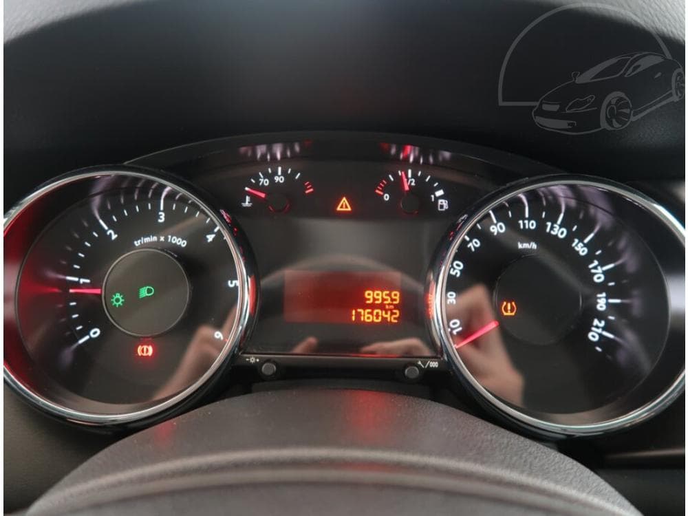 2015 Peugeot 3008 - 11
