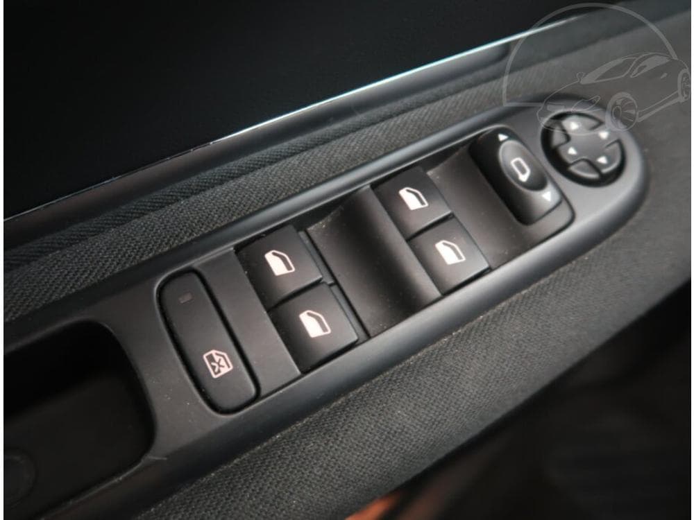 2015 Peugeot 3008 - 15