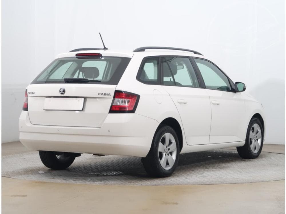 2016 Škoda FABIA - 5