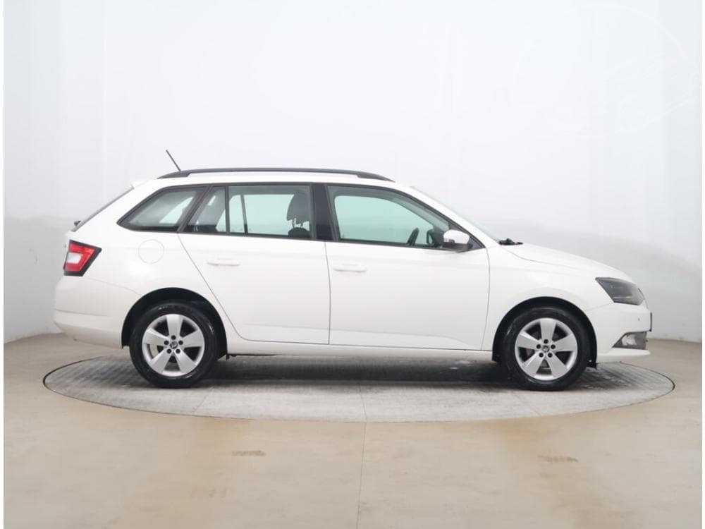 2016 Škoda FABIA - 6
