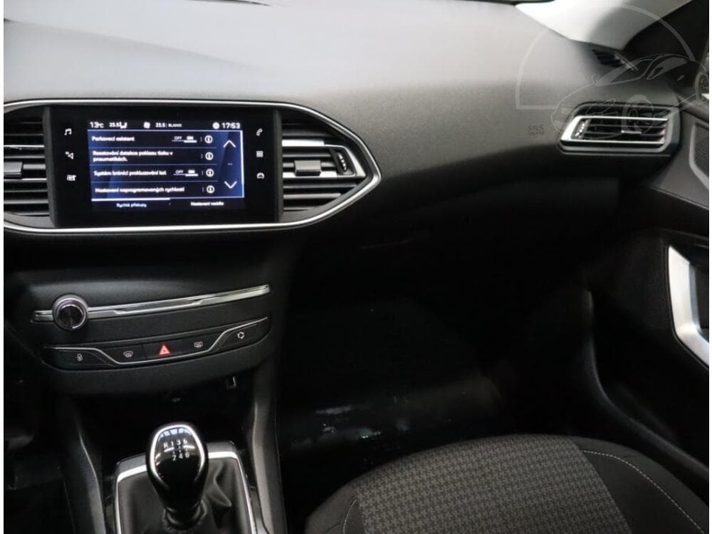 2021 Peugeot 308 - 8