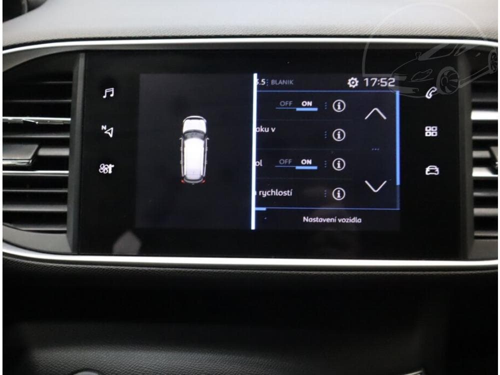 2021 Peugeot 308 - 12