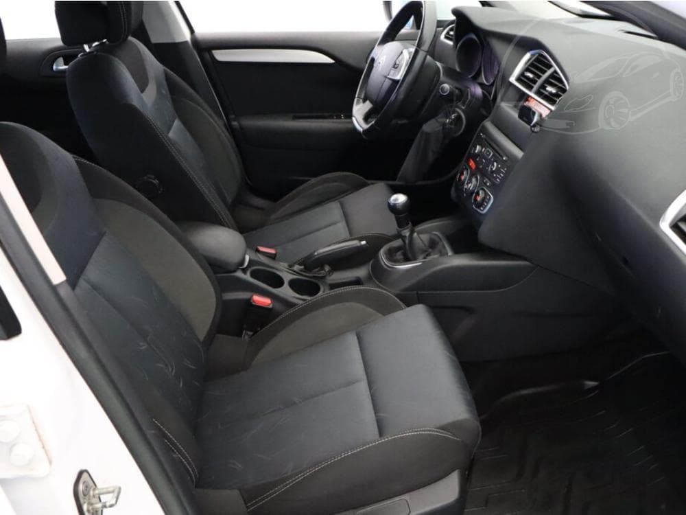 2014 Citroen C4 - 25