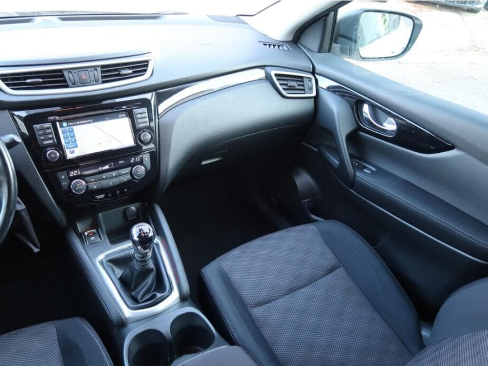2014 Nissan Qashqai - 8