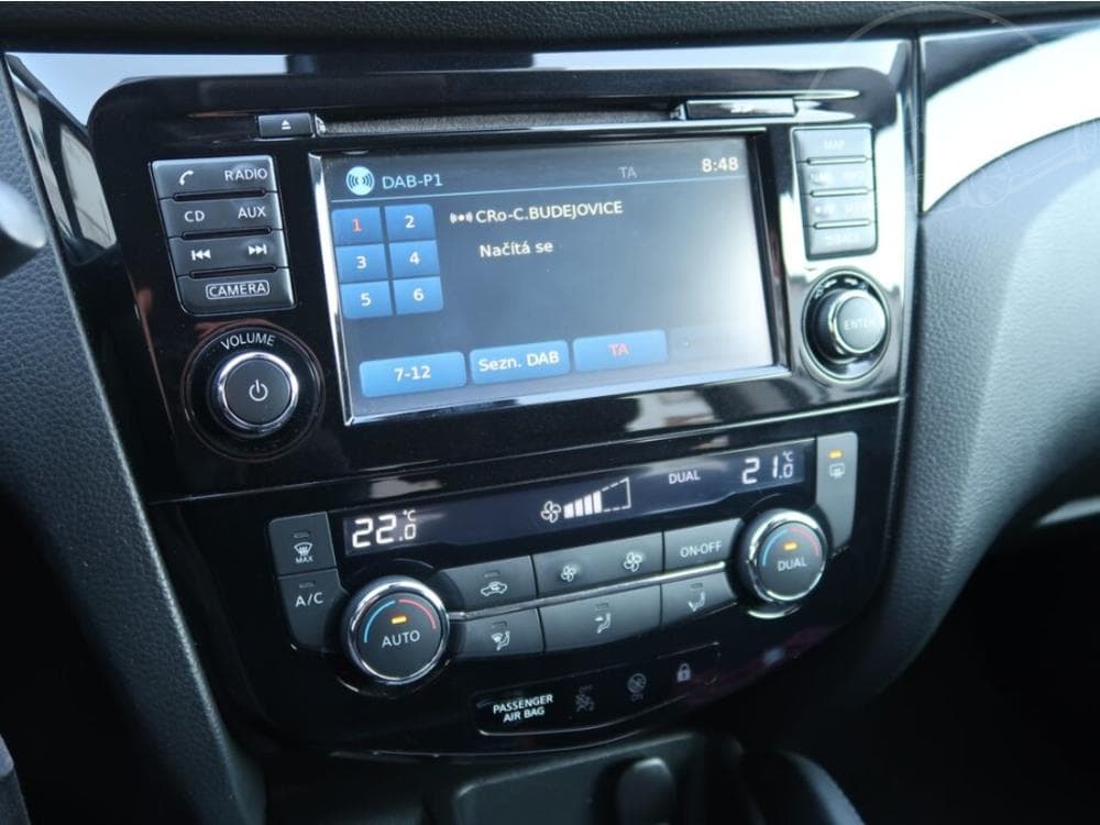 2014 Nissan Qashqai - 12