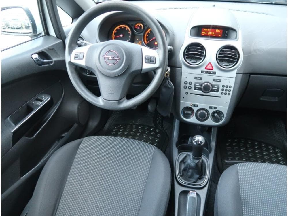 2013 Opel Corsa - 25