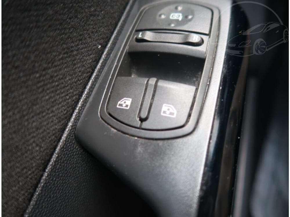 2013 Opel Corsa - 49