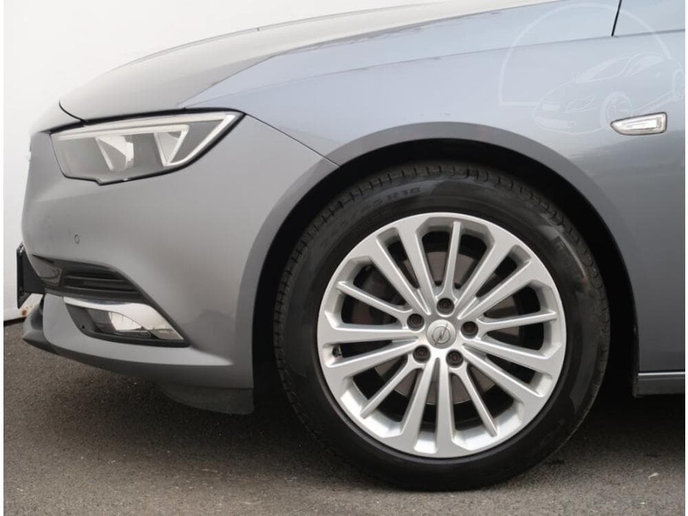 2017 Opel Insignia - 15