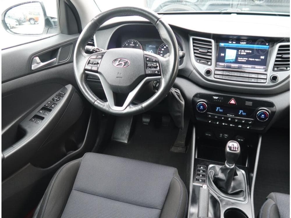 2015 Hyundai Tucson - 7