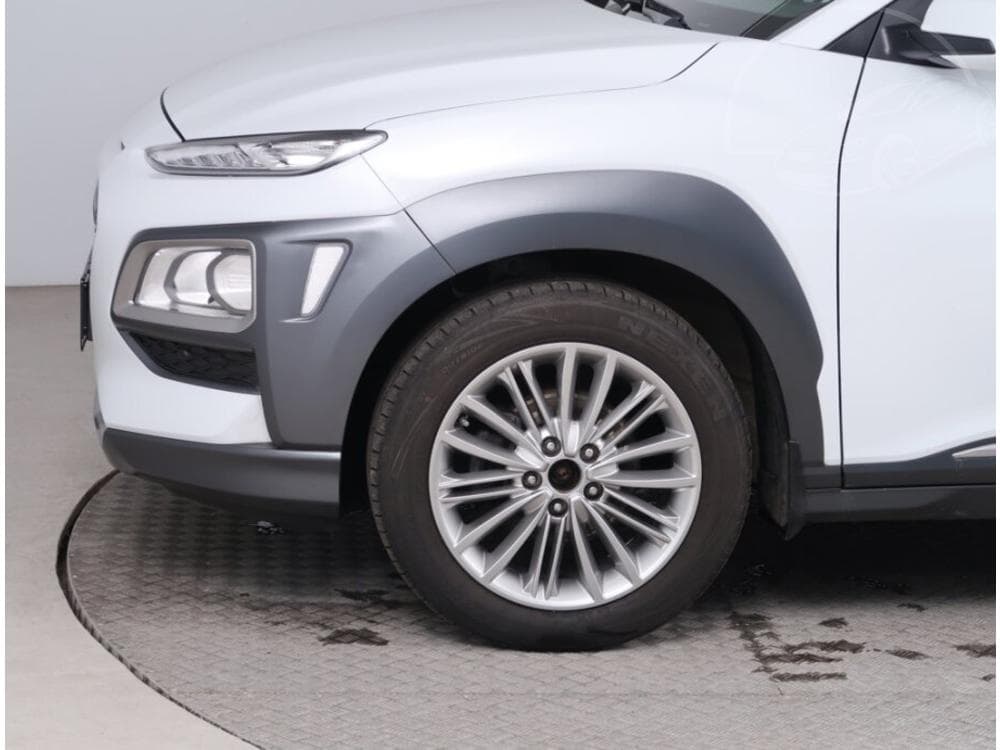 2018 Hyundai KONA - 27