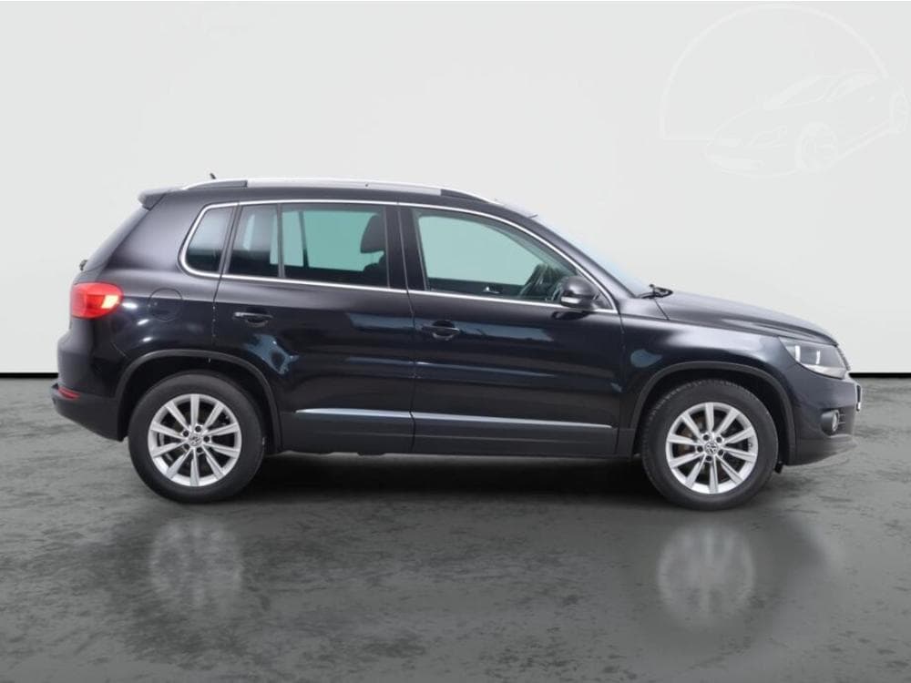 2012 Volkswagen TIGUAN - 6