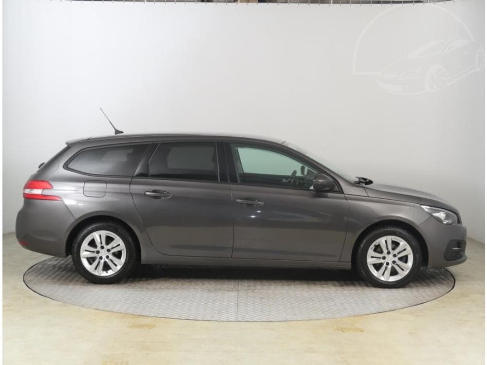 2019 Peugeot 308 - 6