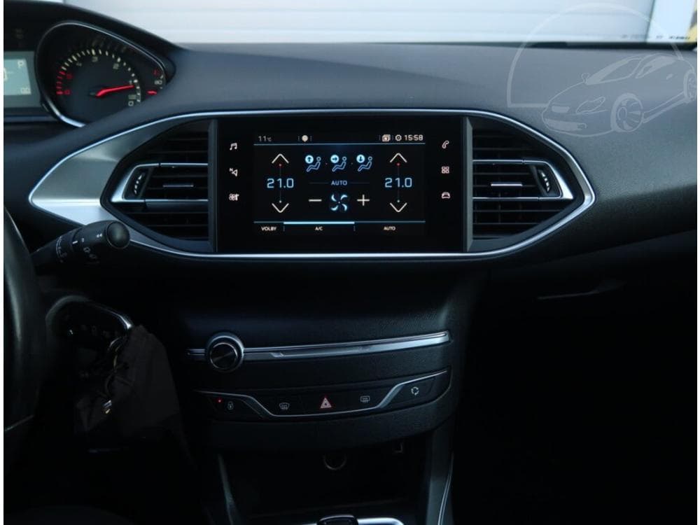 2019 Peugeot 308 - 12