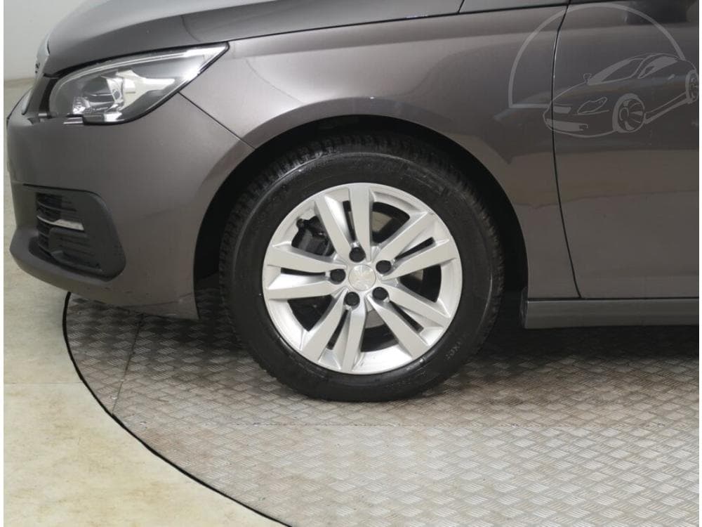 2019 Peugeot 308 - 15