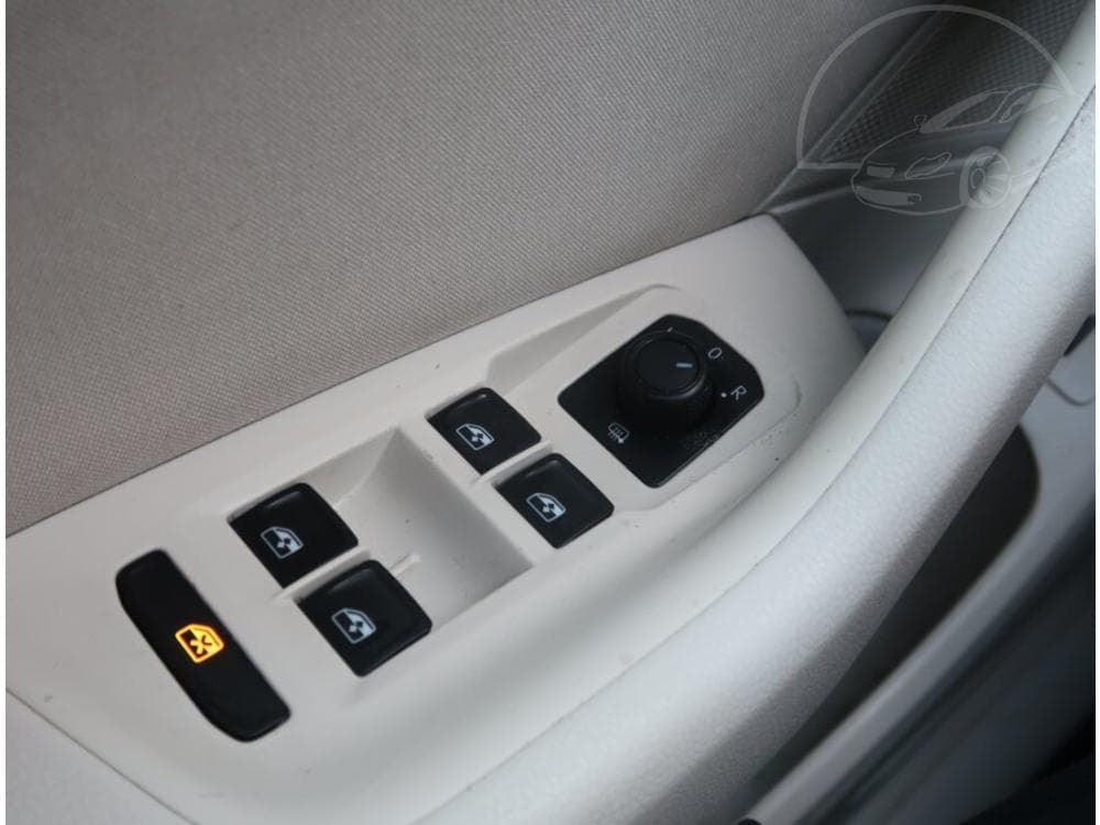 2016 Volkswagen PASSAT - 71