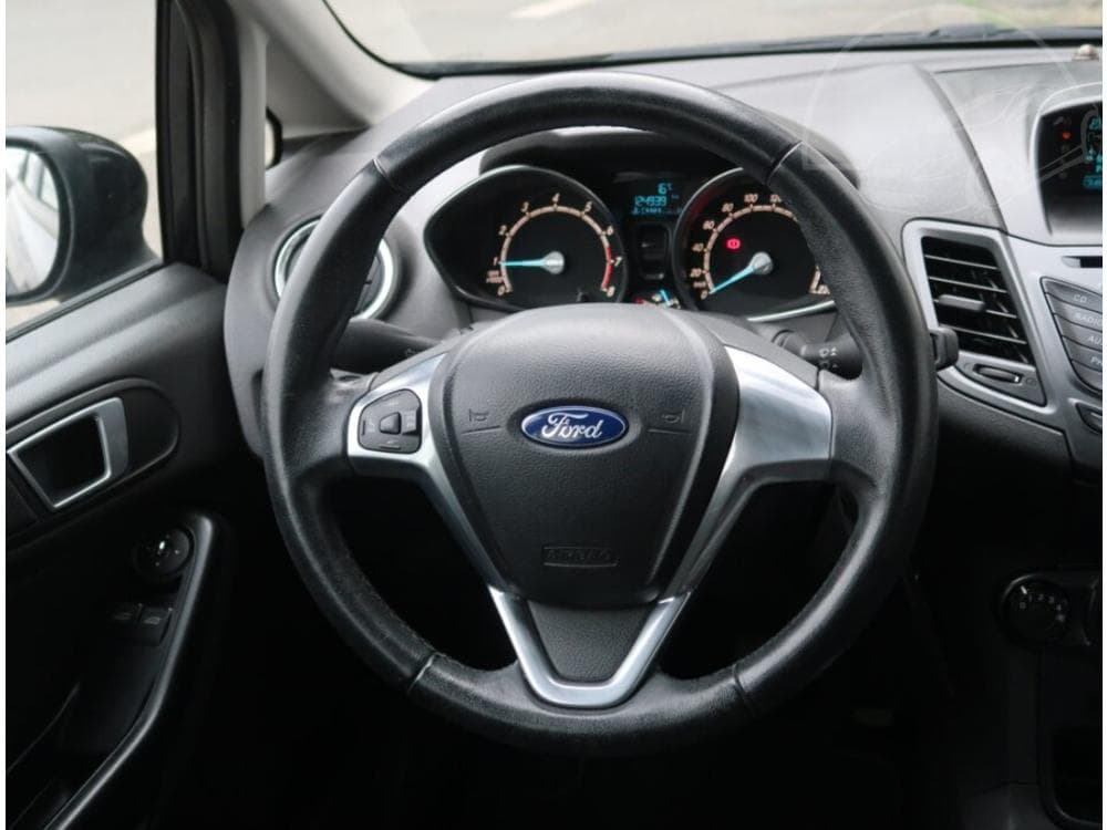 2014 Ford FIESTA - 14