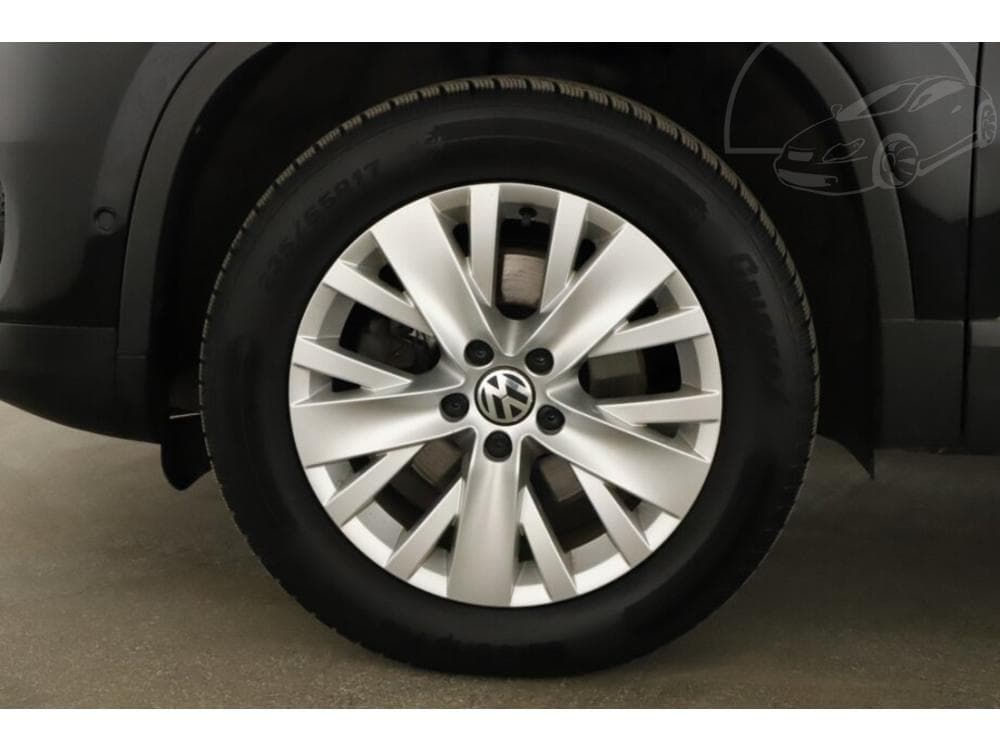 2013 Volkswagen Tiguan - 21