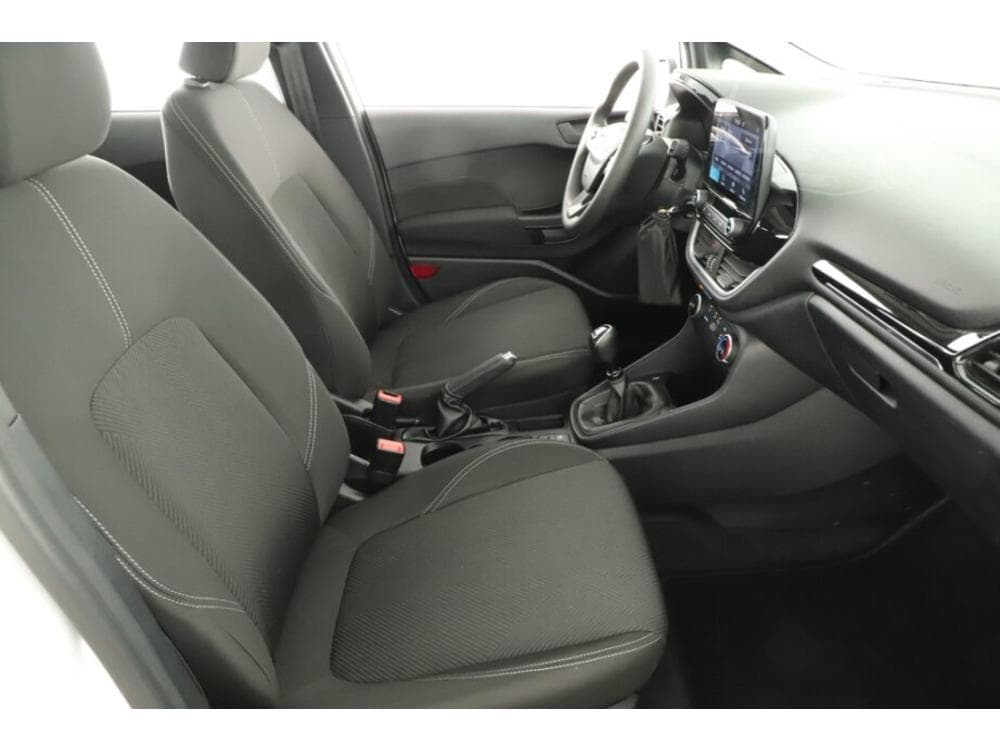 2022 Ford Fiesta - 7