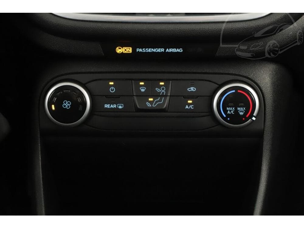 2022 Ford Fiesta - 11