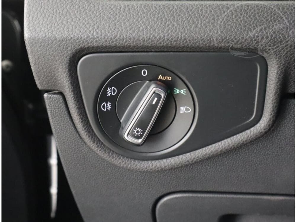 2015 Volkswagen TOURAN - 71