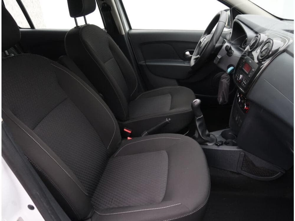 2019 Dacia LOGAN - 9