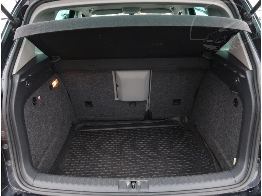 2009 Volkswagen Tiguan - 27