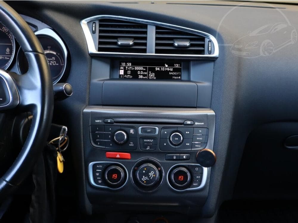 2013 Citroen C4 - 37