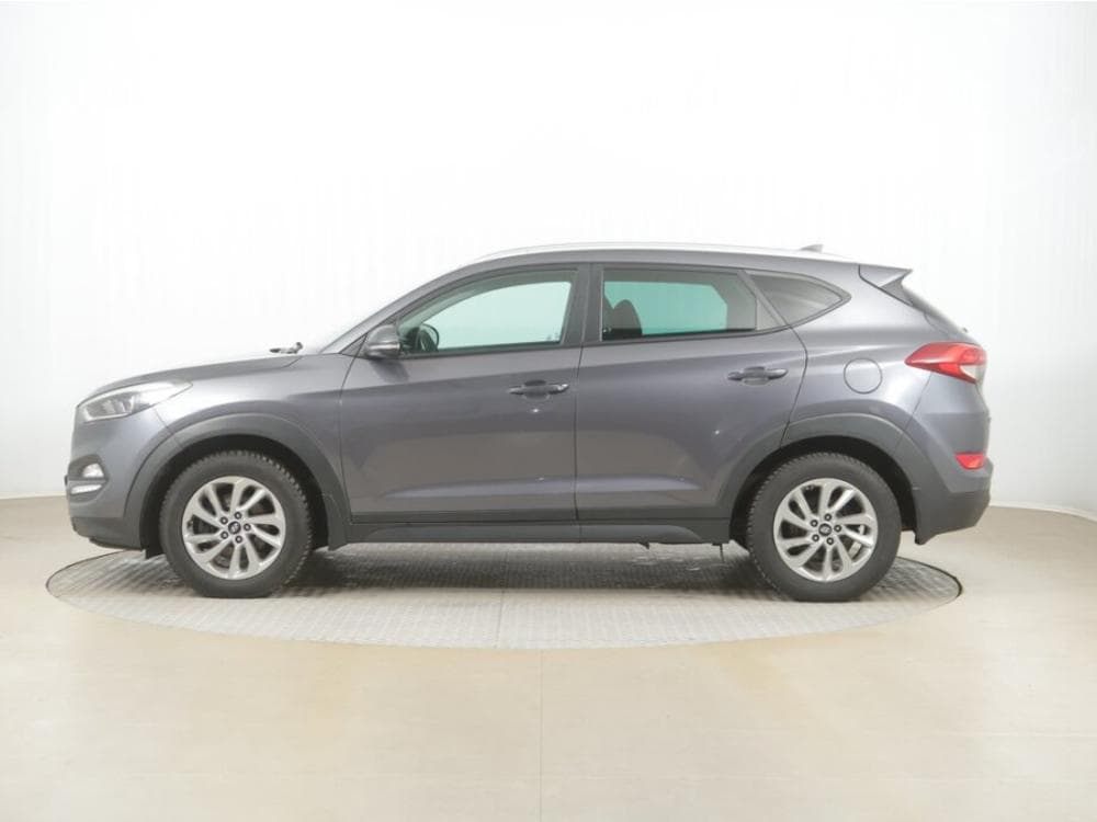 2015 Hyundai Tucson - 3