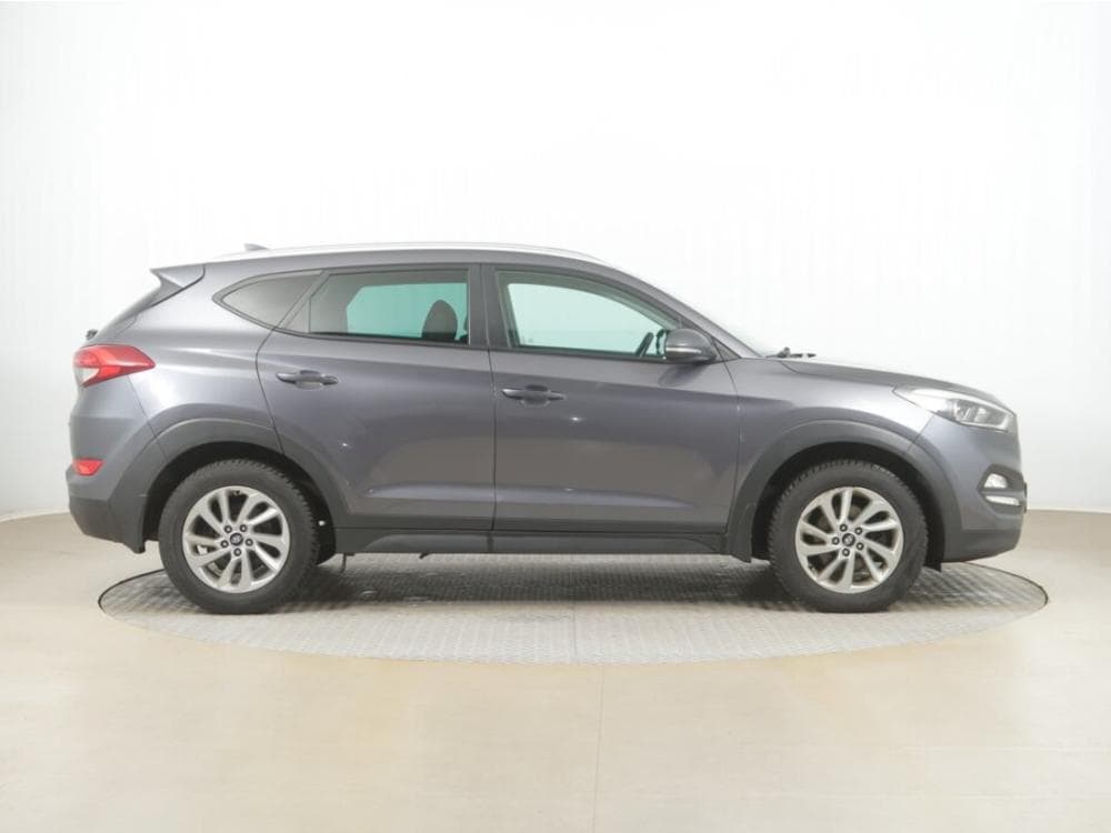 2015 Hyundai Tucson - 6
