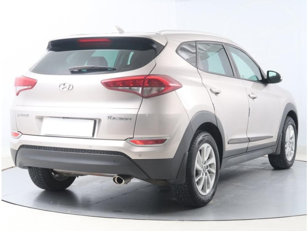 2016 Hyundai TUCSON - 5