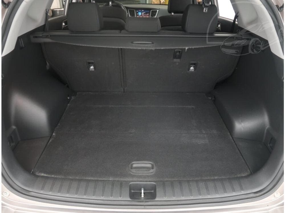 2016 Hyundai TUCSON - 14