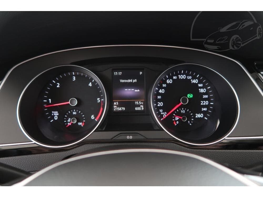 2016 Volkswagen PASSAT - 21