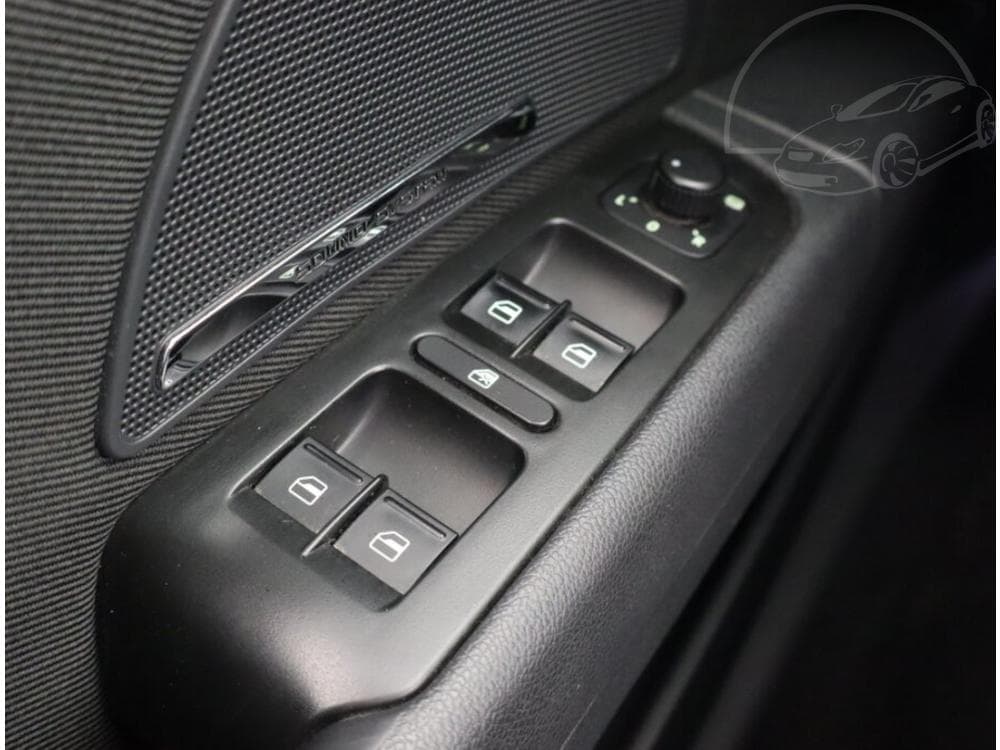2013 Škoda SUPERB - 29