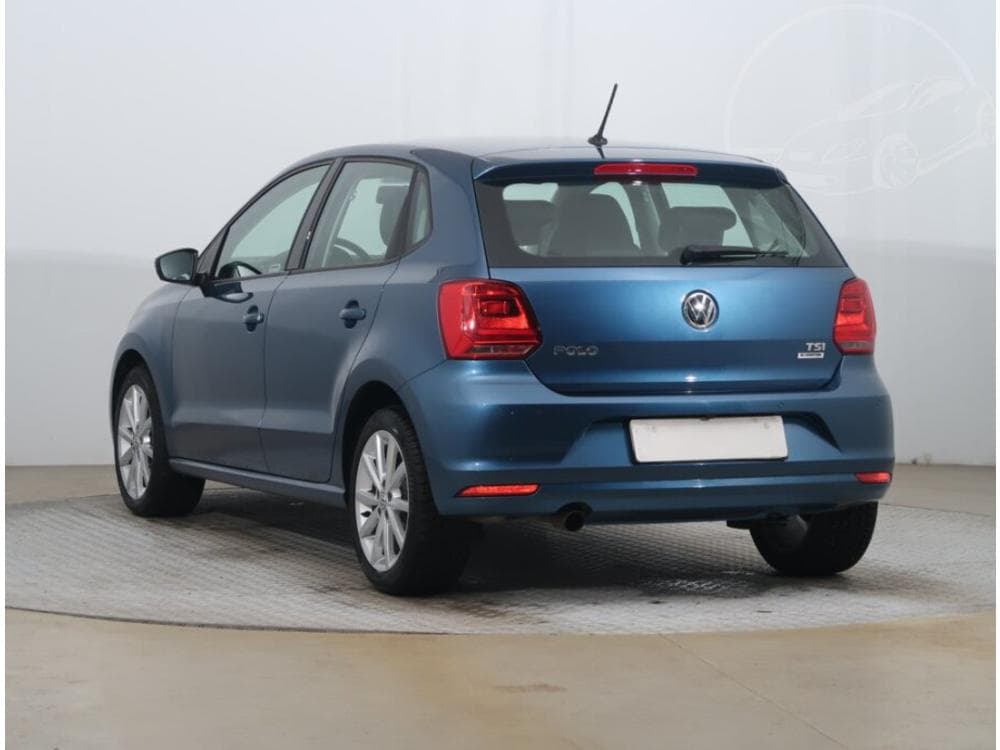 2015 Volkswagen POLO - 4