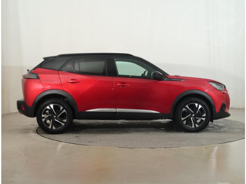 2020 Peugeot 2008 - 6