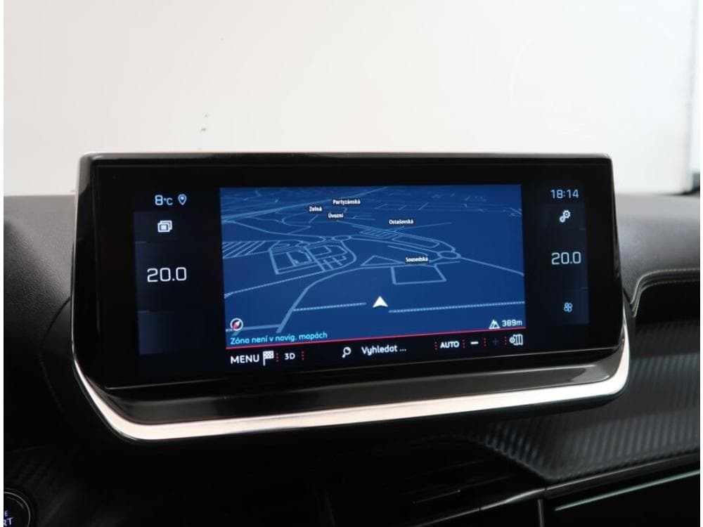 2020 Peugeot 2008 - 12