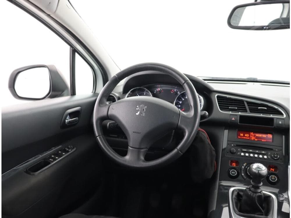 2012 Peugeot 3008 - 7