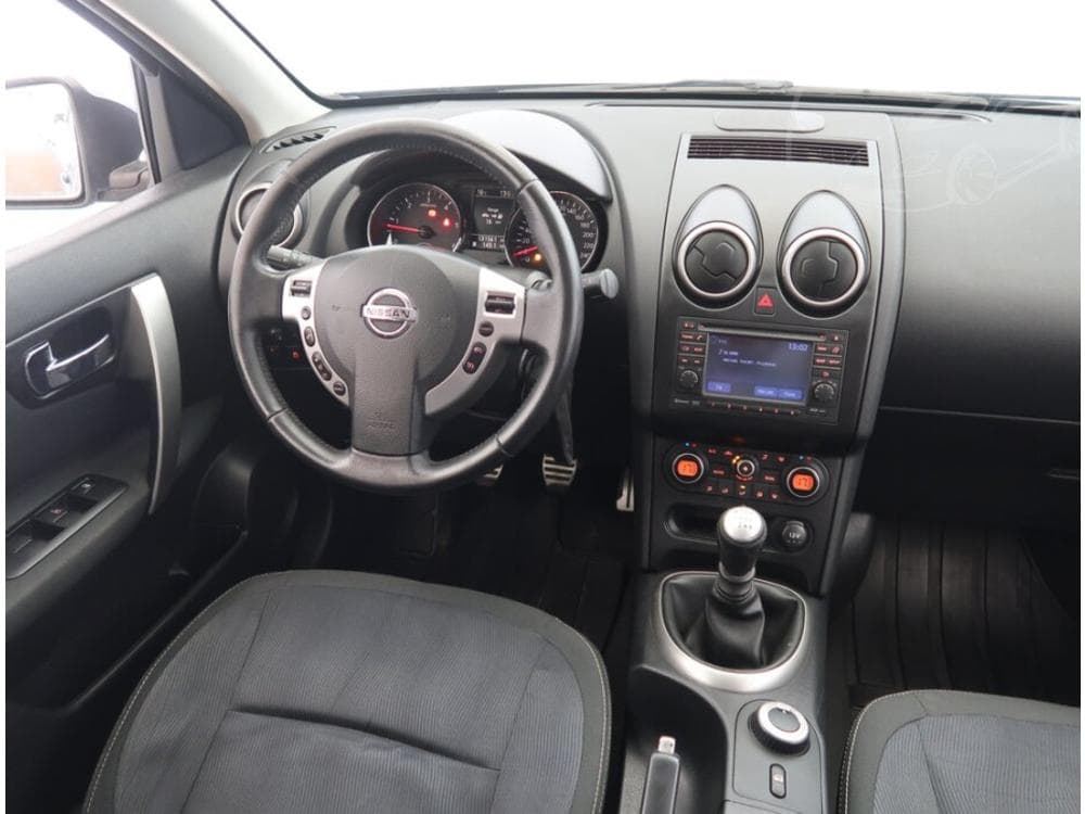 2010 Nissan QASHQAI - 7