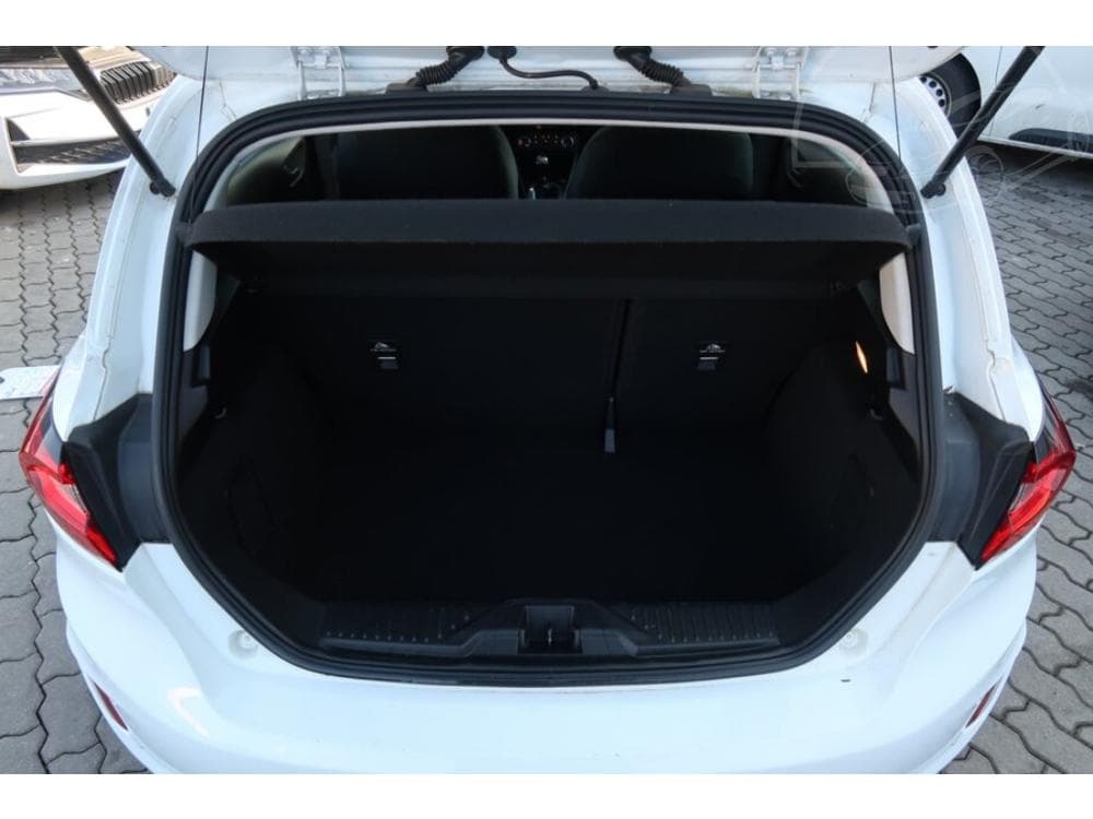 2022 Ford Fiesta - 13