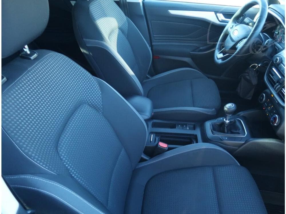 2020 Ford FOCUS - 9