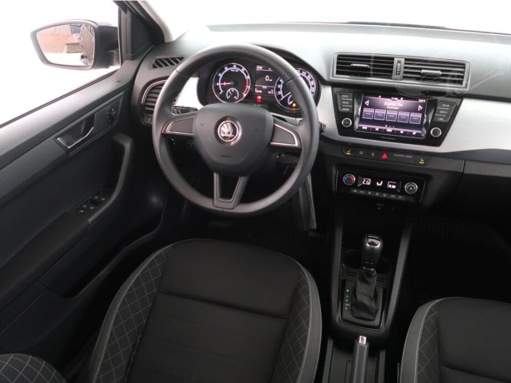 2019 Škoda FABIA - 13