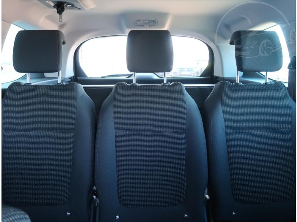2013 Peugeot 5008 - 19