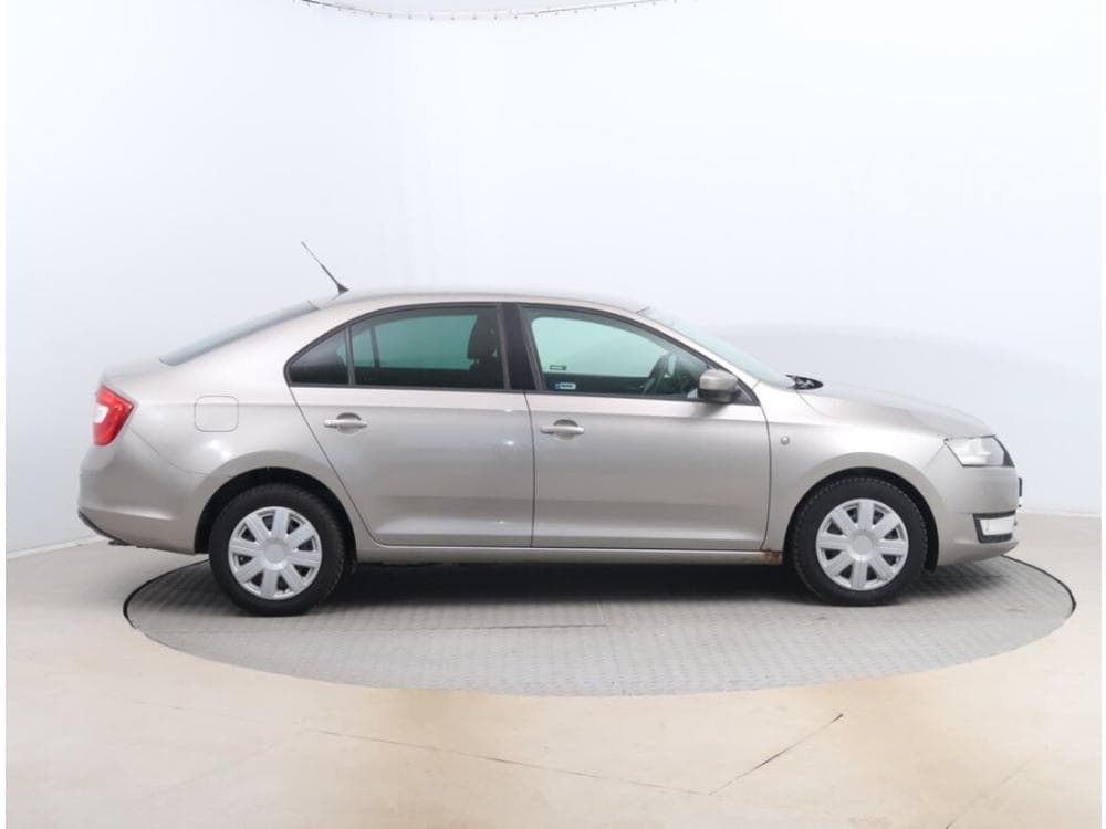 2013 Škoda RAPID - 6
