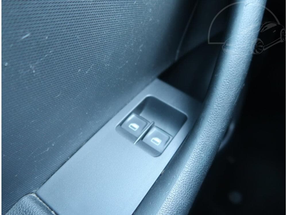 2013 Škoda RAPID - 14