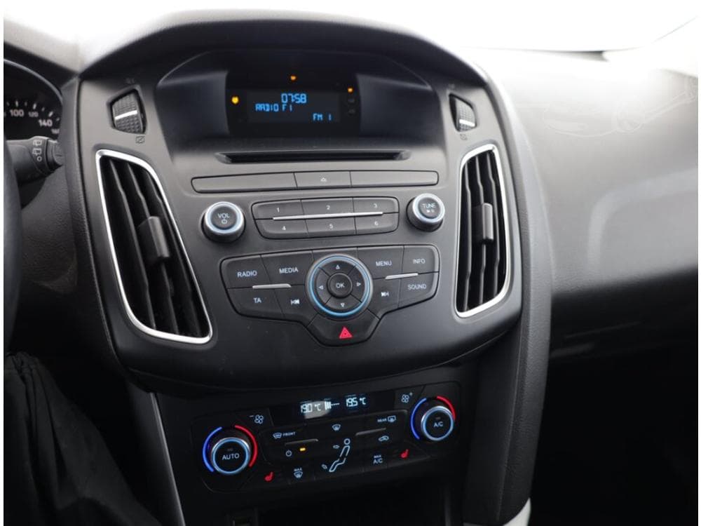 2014 Ford FOCUS - 10