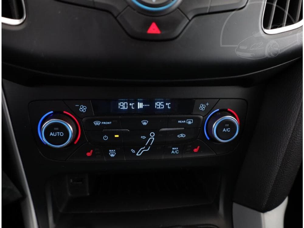 2014 Ford FOCUS - 11