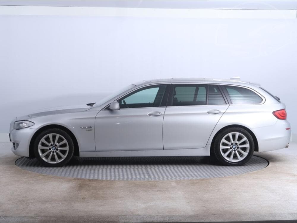 2012 BMW 5-Series - 5