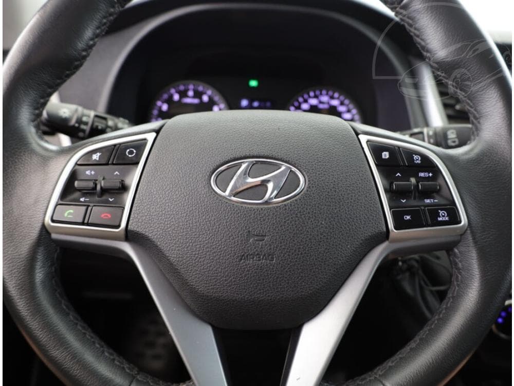 2017 Hyundai Tucson - 8